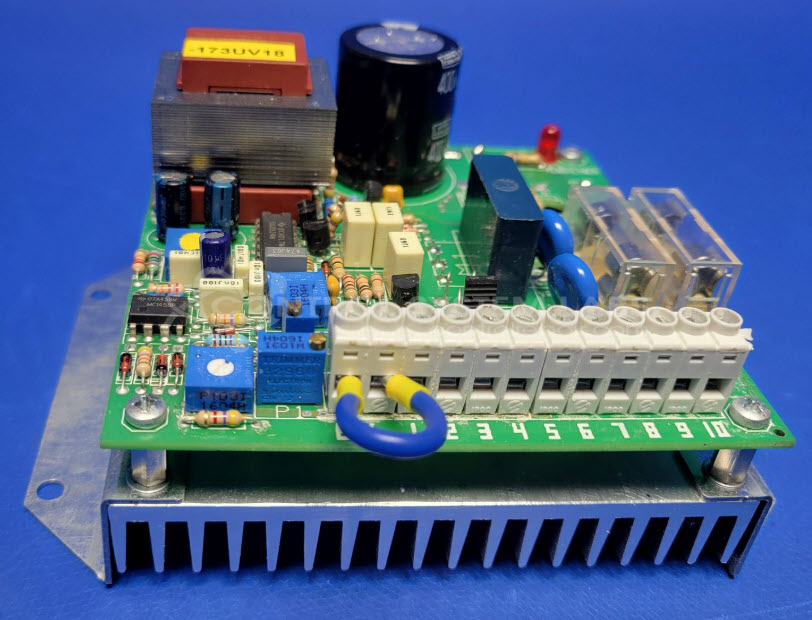 DC Motor Drive 1 kW 5 A 1.36 HP 170 V Output