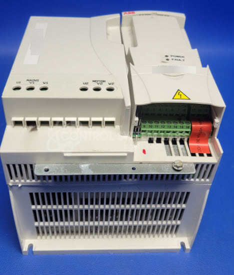 Motor Drive 3 Ph 380-480 V 19 A In, 0-380-480 V 12.5 A 0-500 Hz Out