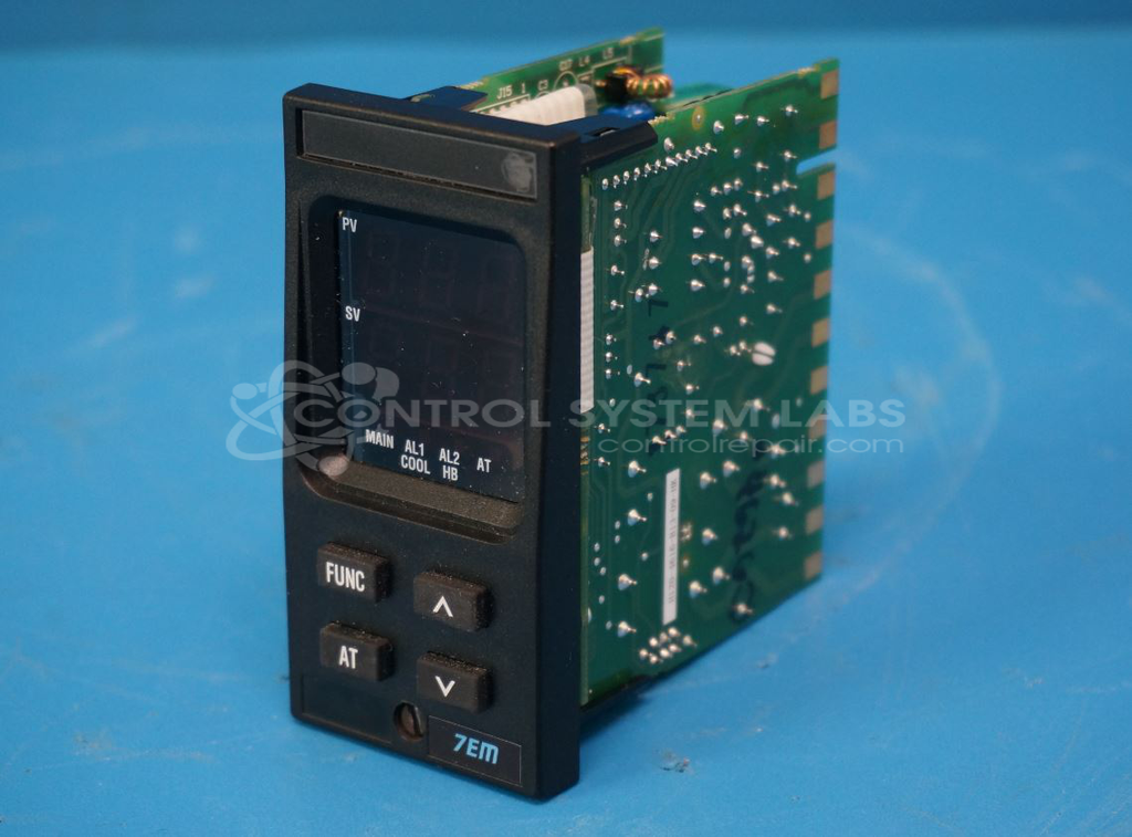 Advantage EZ 1/8 DIN Vertical Temperature Control