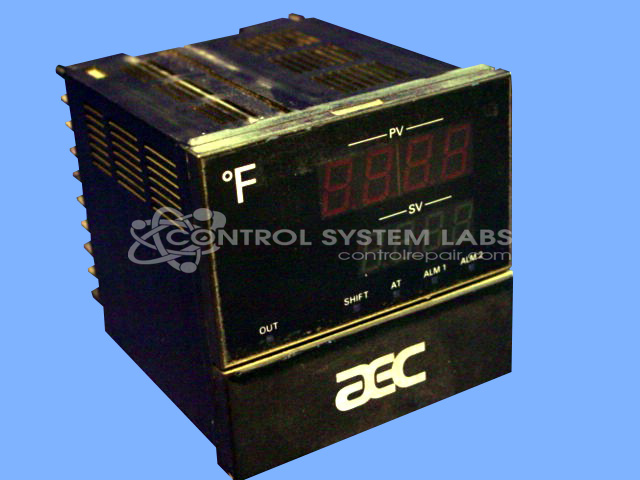 1/4 DIN Temperature Control with Communications