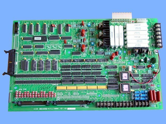 Hicom Controller I/O Board