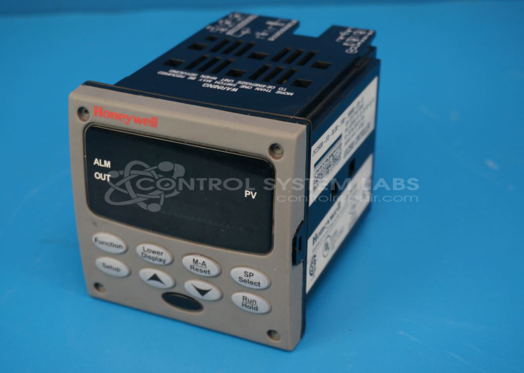 UDC2500 Limit Controller