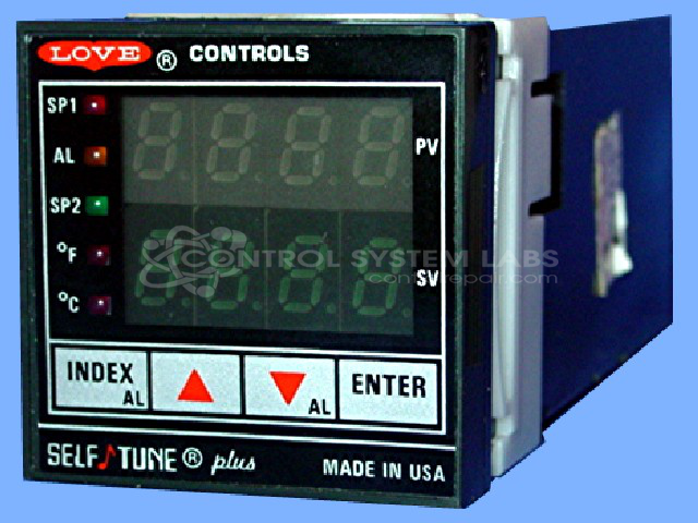 1600 1/16 DIN Temperature Control